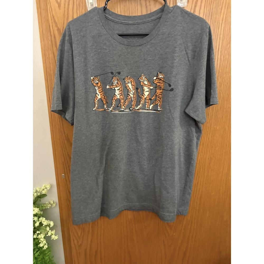 Barstool Sports Golf Vision Tiger Swing Sequence Gray Graphic T-Shirt Men's L